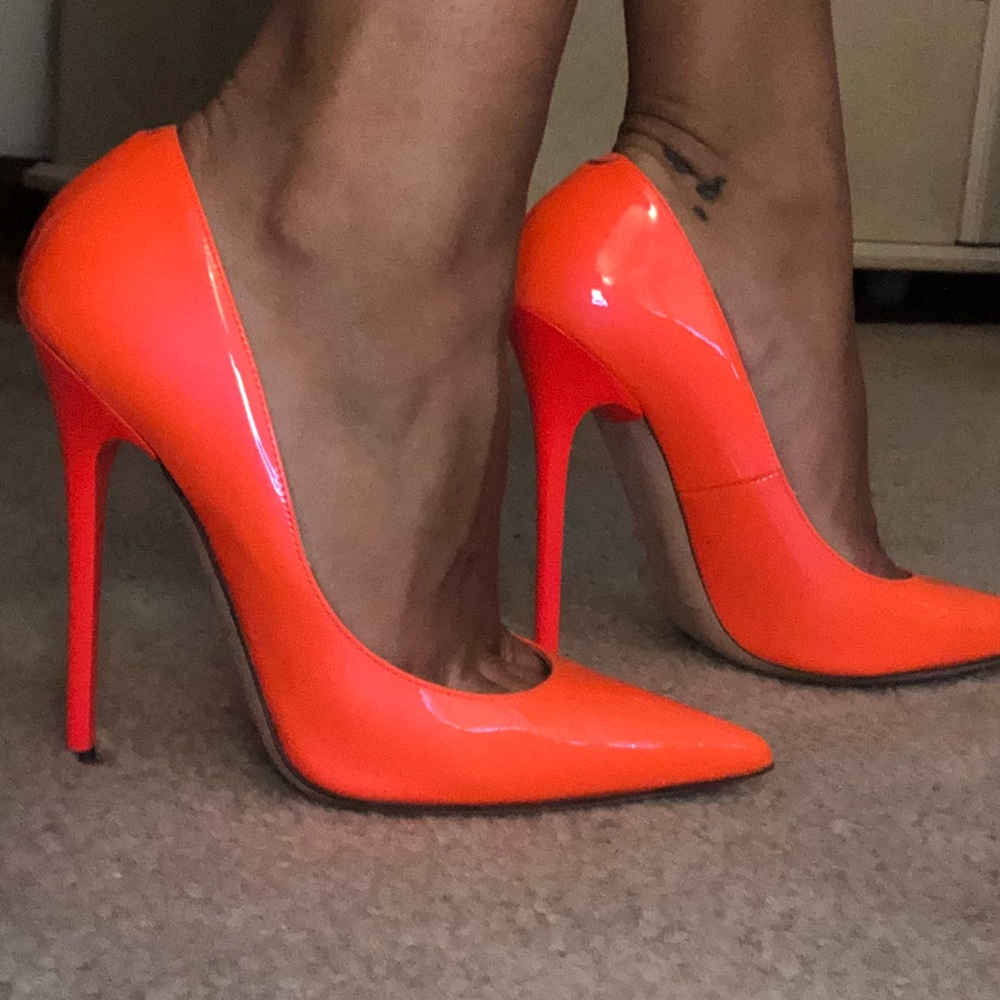 Jimmy Choo Anouk Pump